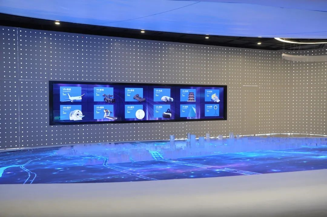 8b457652-594d-4c72-ab36-51e714e20817