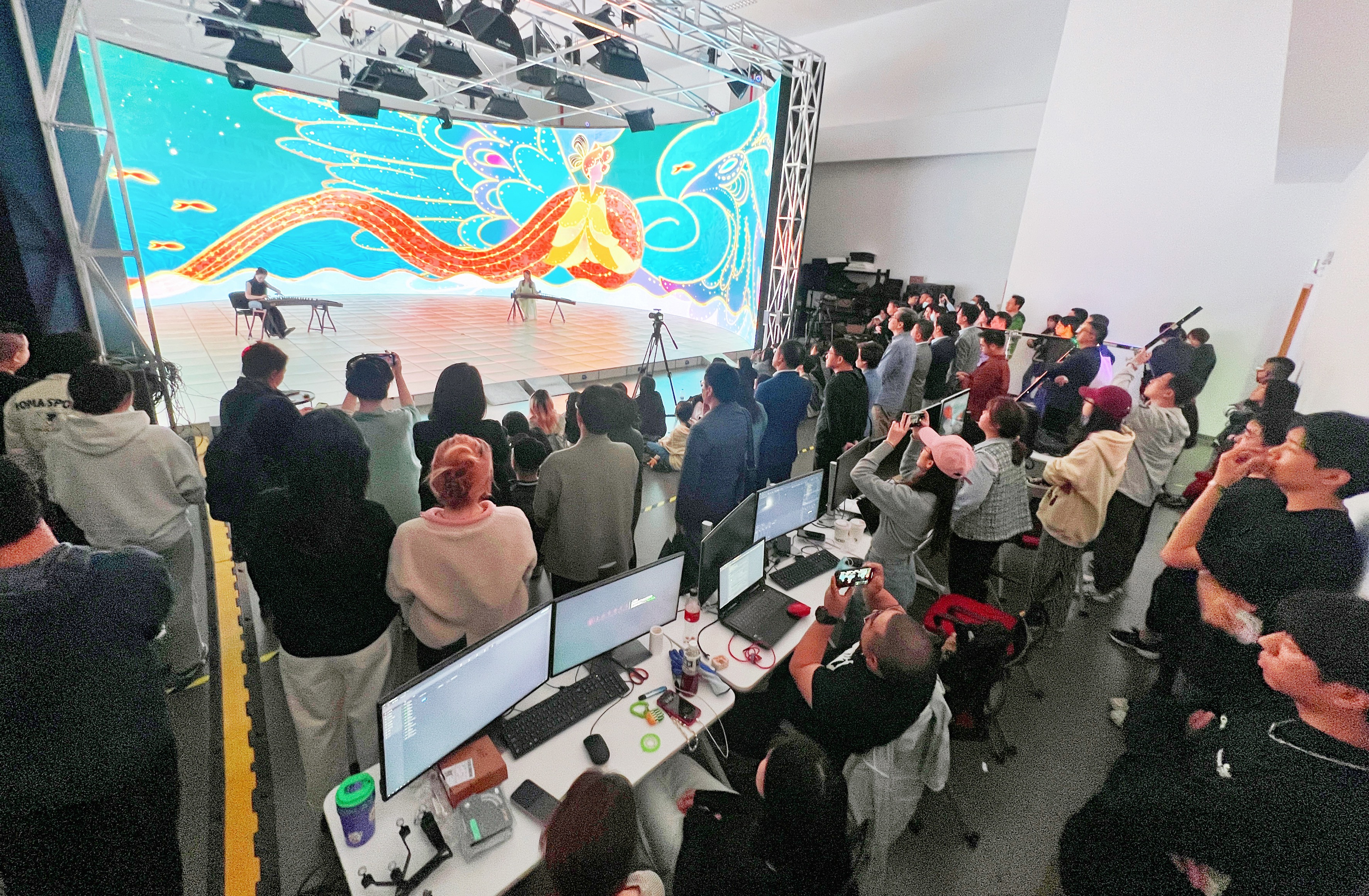 产学研结合 | 非凡国际携手上海戏剧学院全面拓展XR虚构拍摄领域