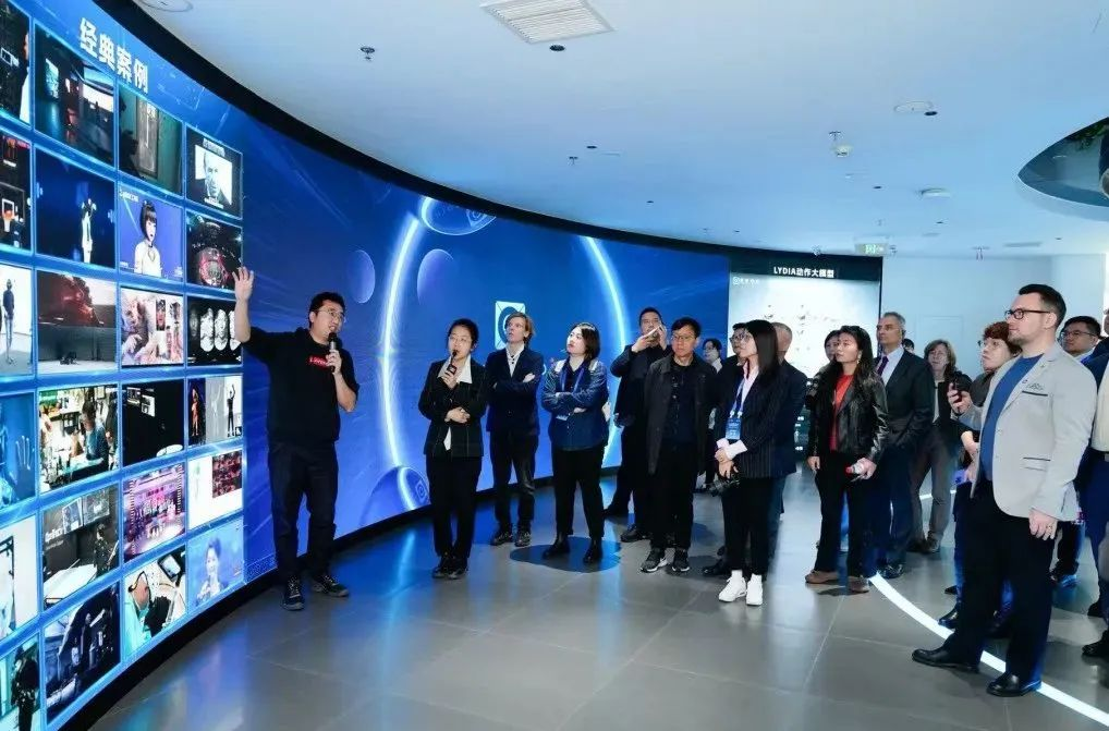 商务部副部长寄语德中企业丨非凡国际·虚构动点与德国商界代表共探可持续发展新机缘