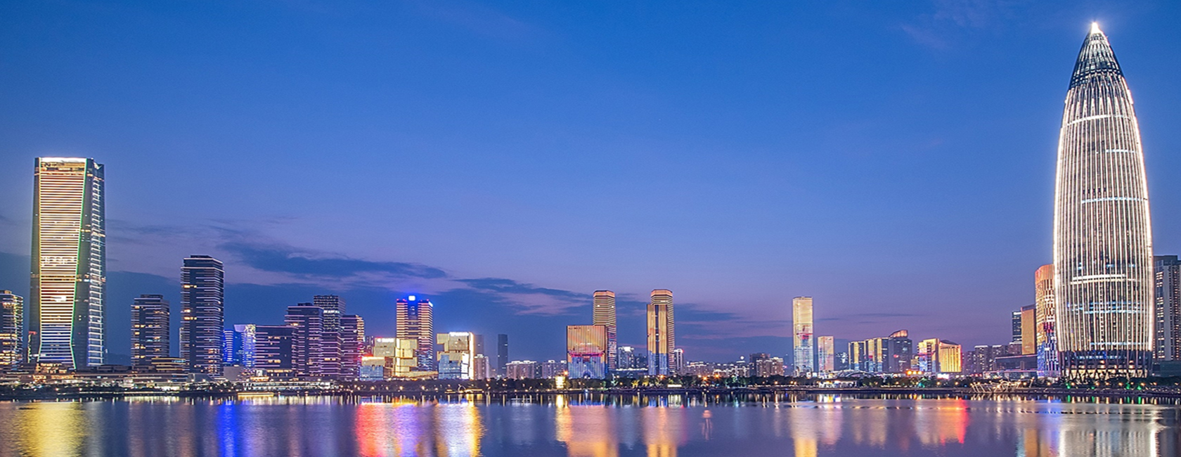 鼎新盛开40周年 · 深圳夜景提升